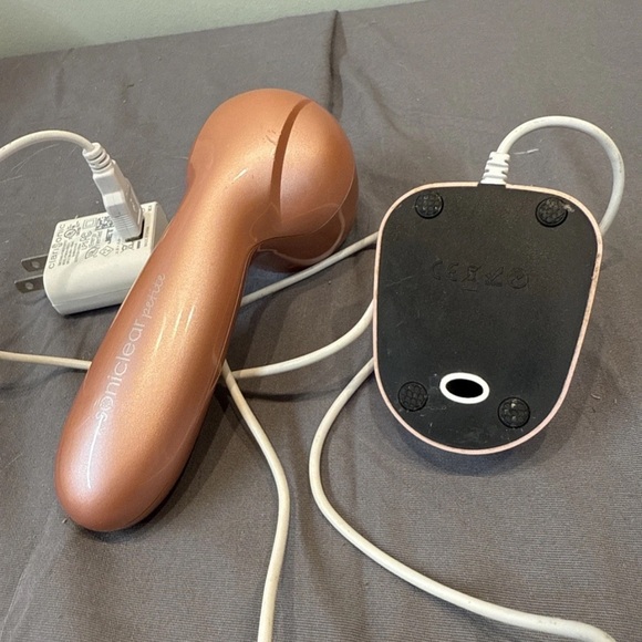 michael todd pink soniclear petite with charging stand - Picture 4 of 4